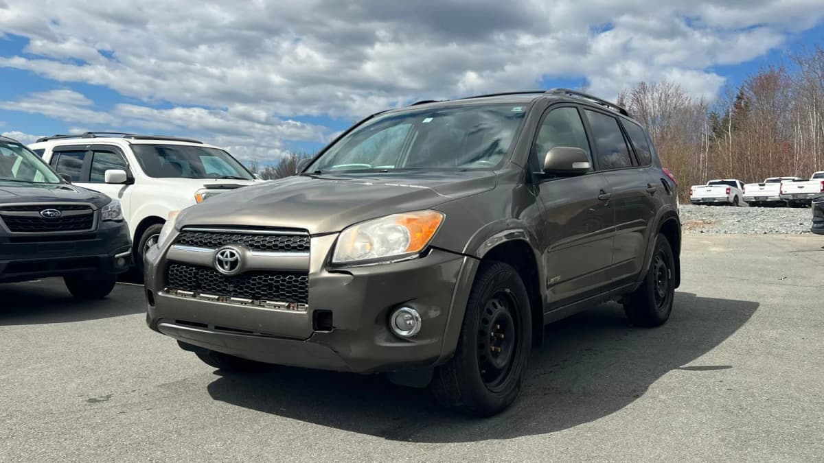 2011 Toyota RAV4 Limited 4WD I4