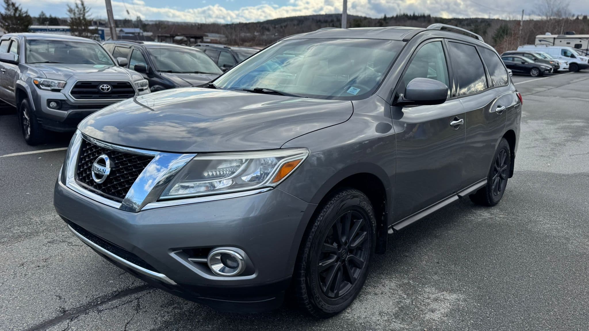 2015 Nissan Pathfinder SV