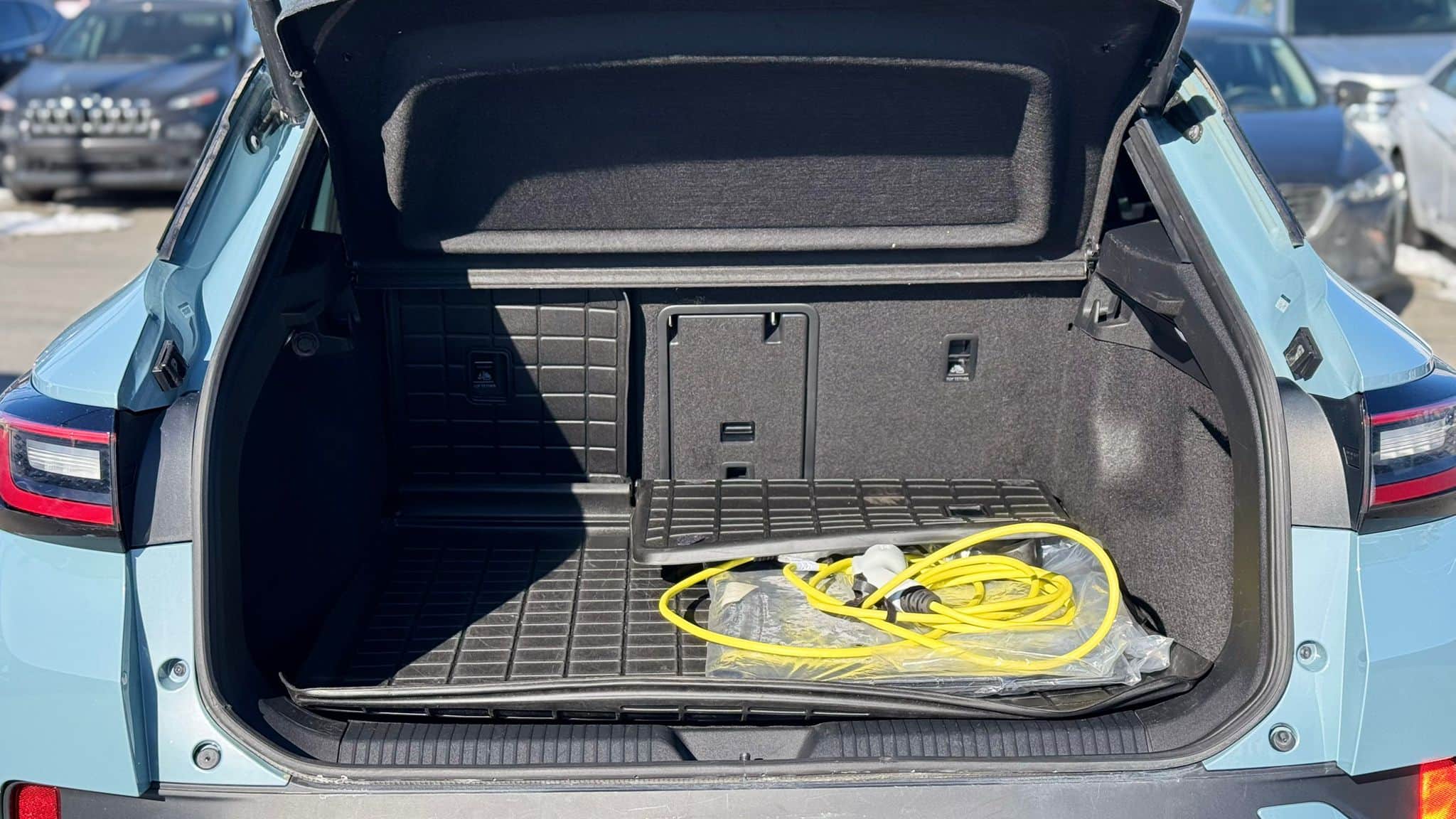 2023 Volkswagen ID.4 PRO S thumbnail 8