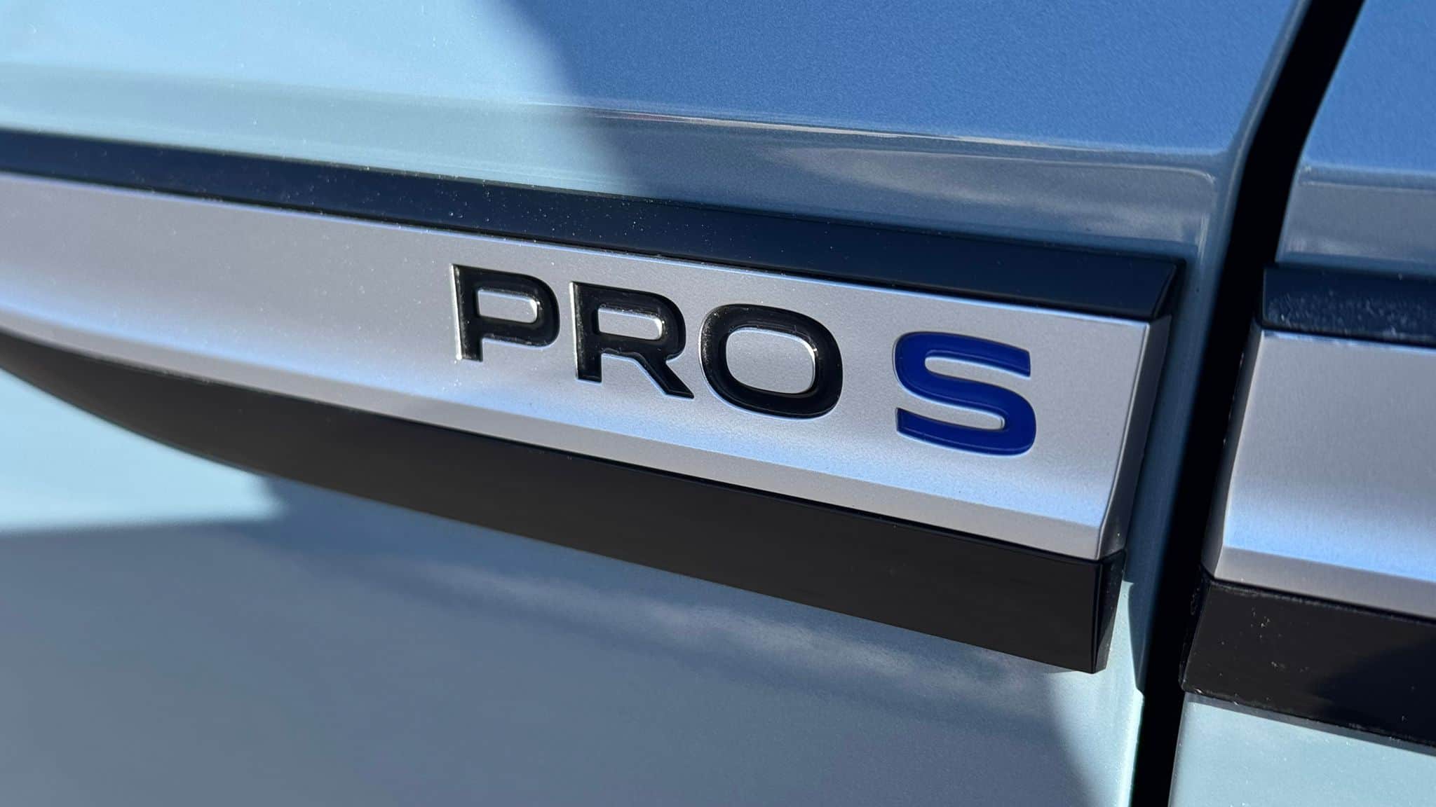 2023 Volkswagen ID.4 PRO S thumbnail 11