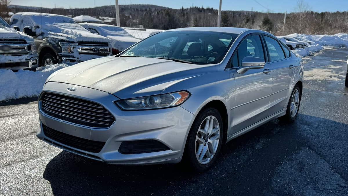 2014 Ford Fusion SE