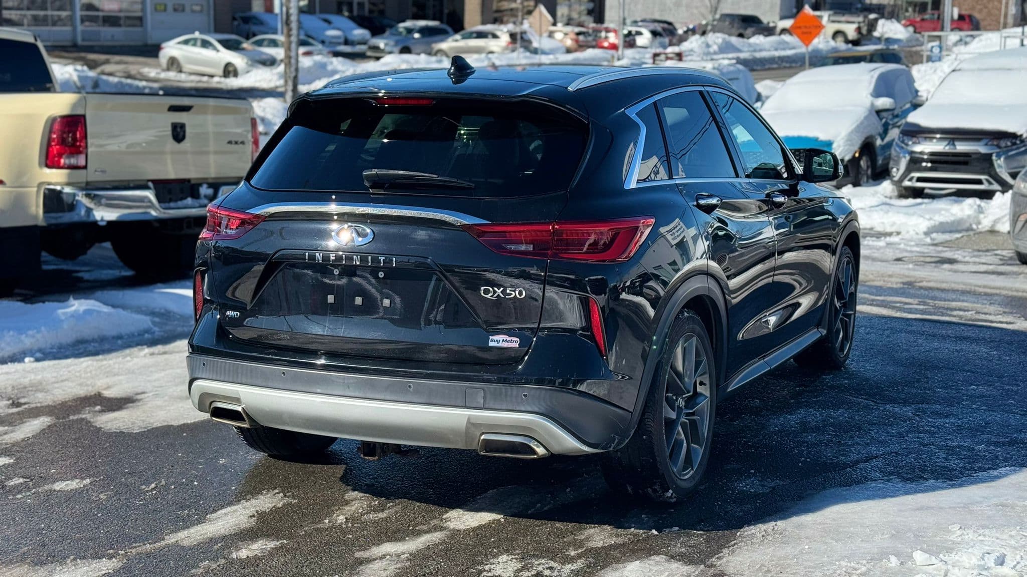 2019 Infiniti QX50 ESSENTIAL AWD photo 6