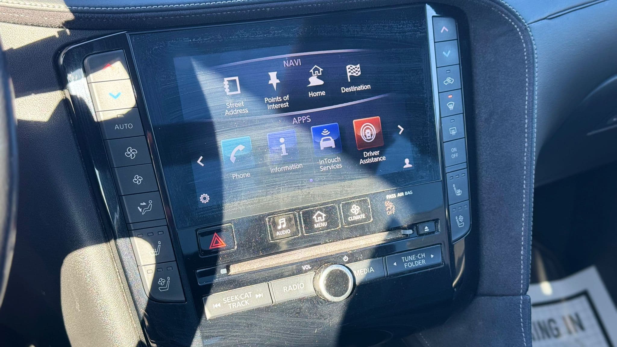 2019 Infiniti QX50 ESSENTIAL AWD photo 16