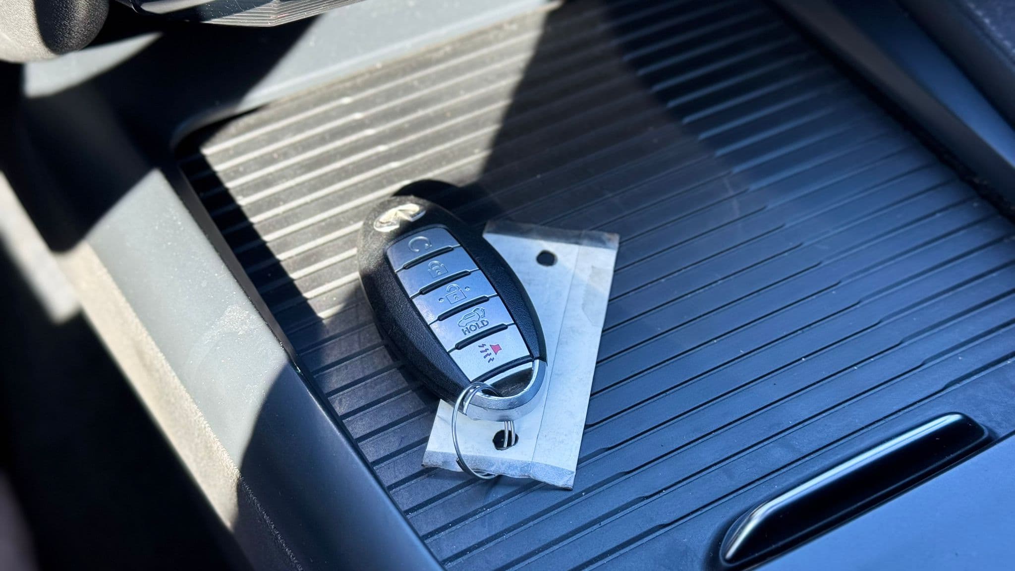 2019 Infiniti QX50 ESSENTIAL AWD photo 17