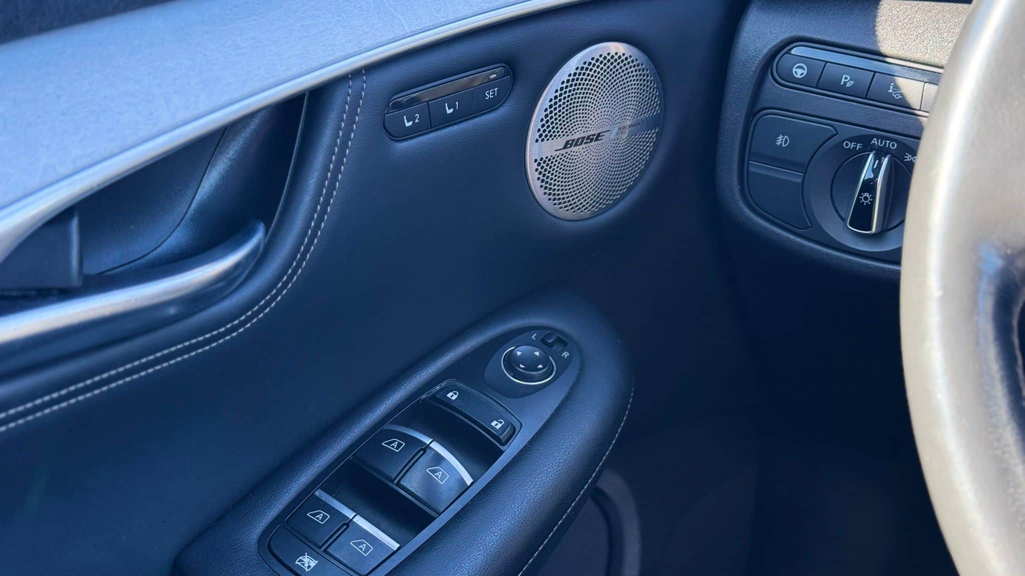 2019 Infiniti QX50 ESSENTIAL AWD thumbnail 23