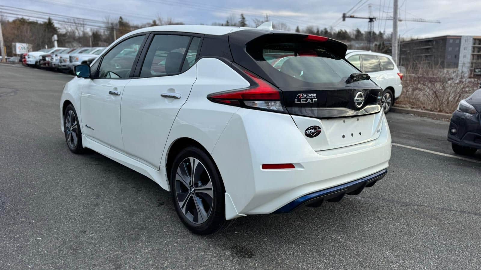 2018 Nissan LEAF S Hatchback thumbnail 7