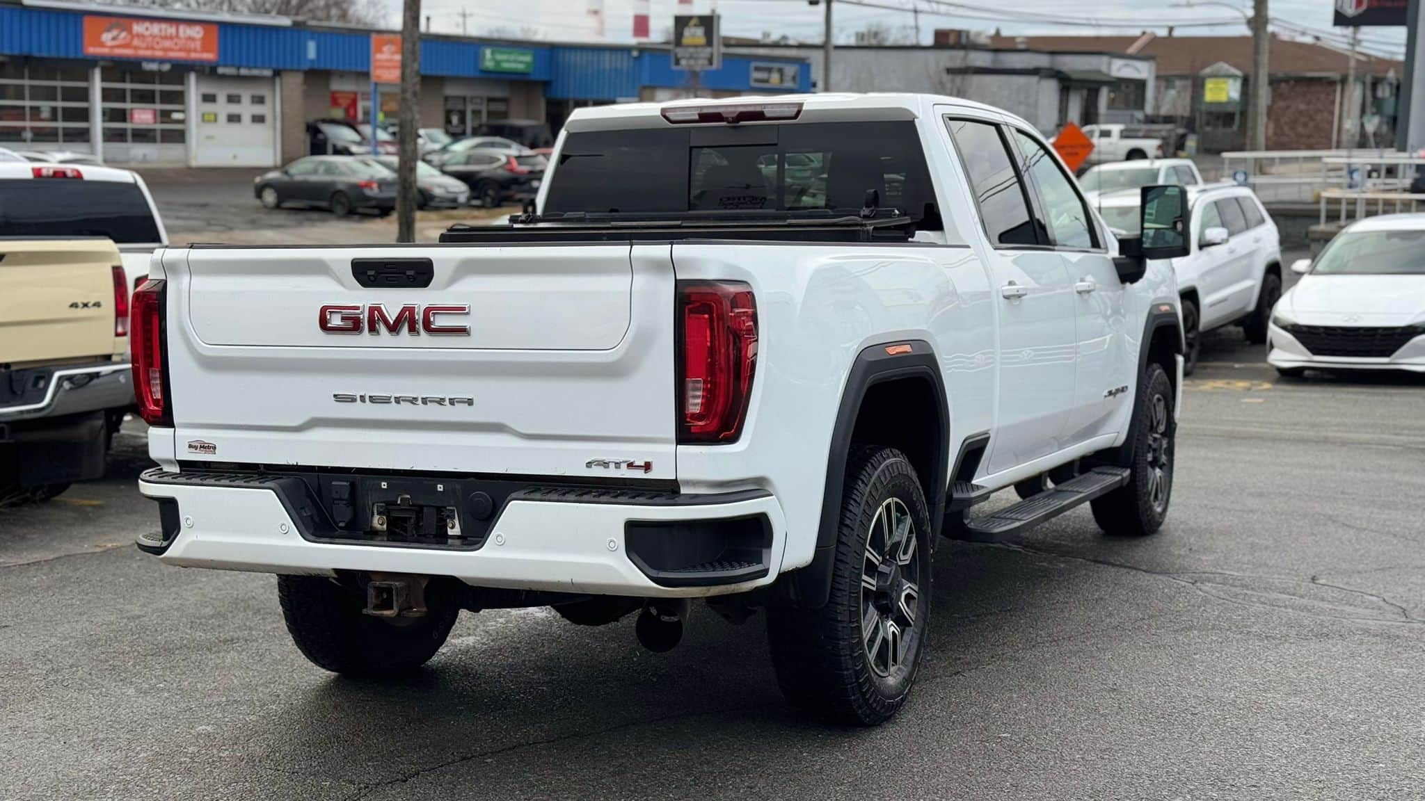 2020 GMC SIERRA 2500 HD AT4 DURAMAX 6.6L TURBO-DIESEL V8 4WD Crew Cab 159" thumbnail 6