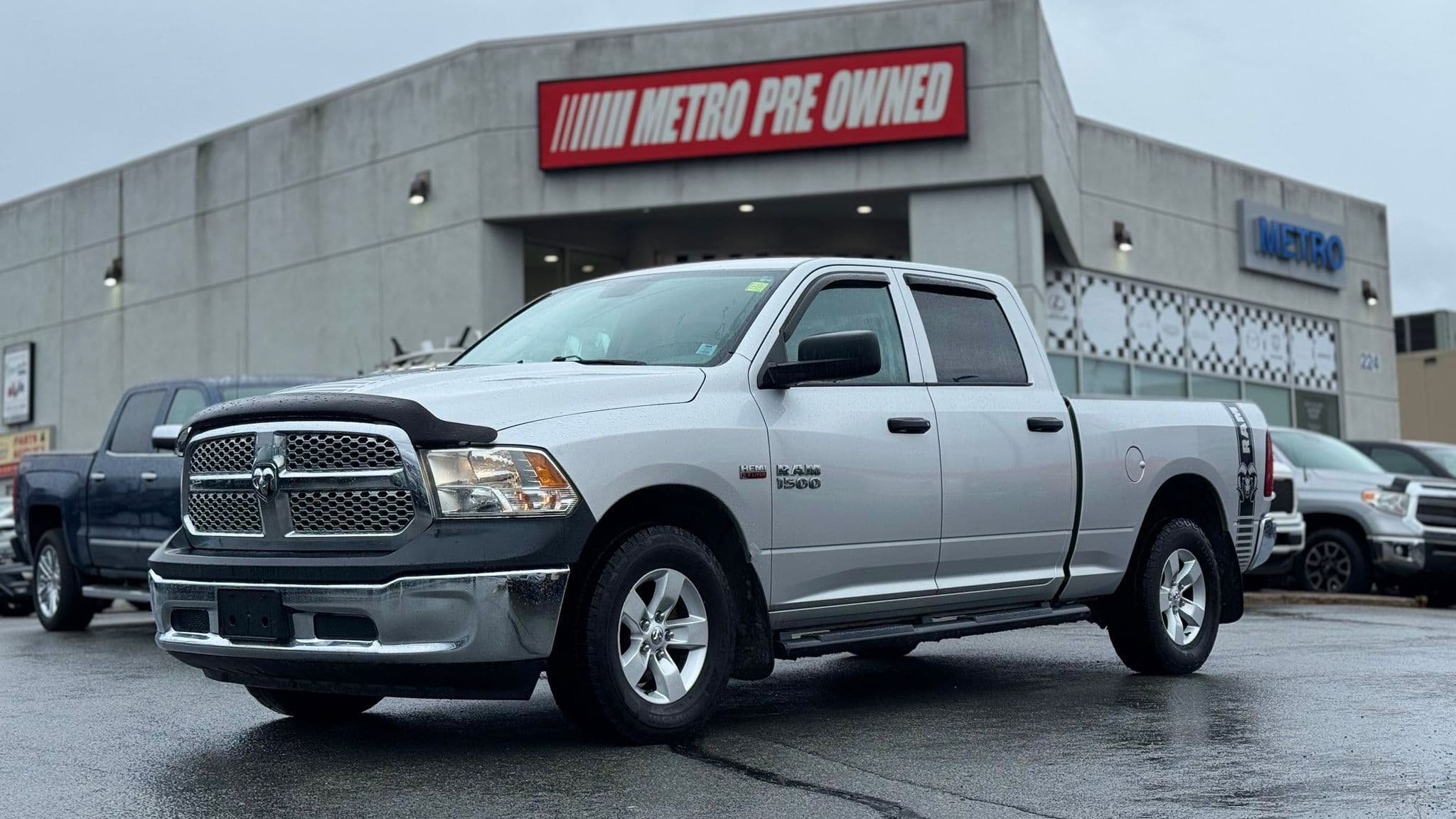 2017 Ram 1500 ST 5.7L V8 4WD Crew Cab 149"