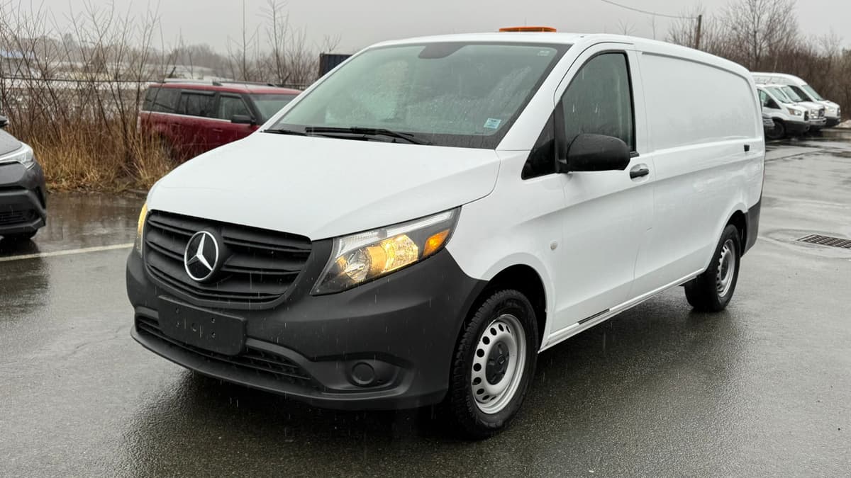 2023 Mercedes-Benz Metris Cargo Van 126" WB