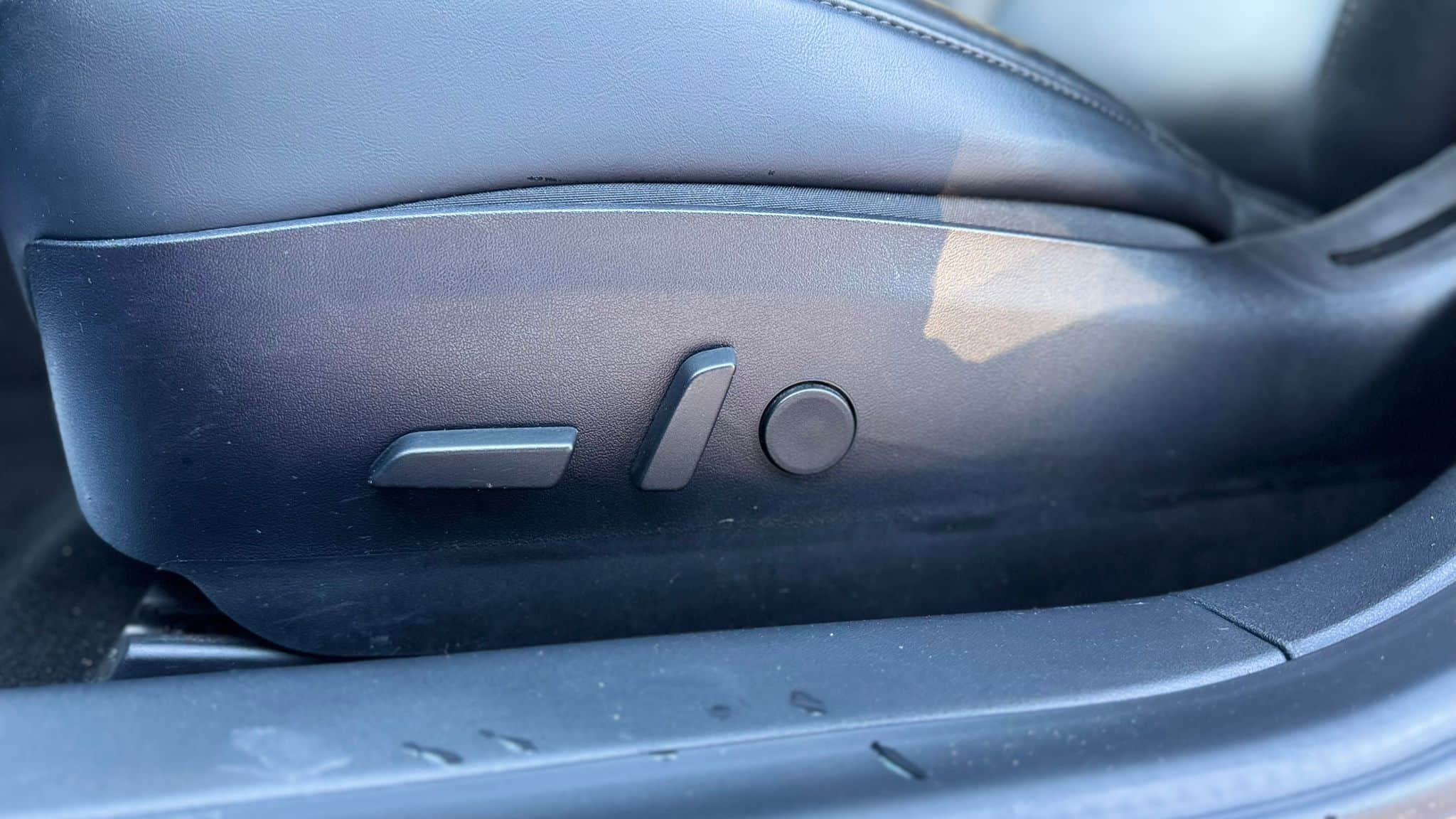 2020 Tesla MODEL 3 STANDARD RANGE PLUS RWD thumbnail 19