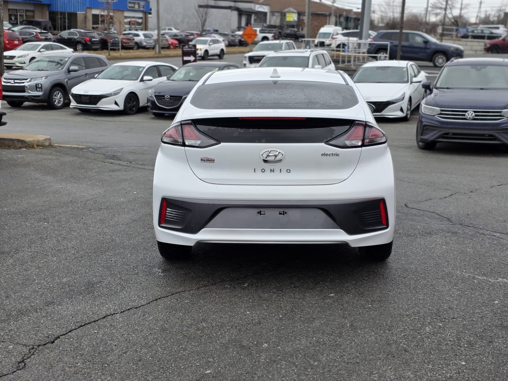 2020 Hyundai IONIQ ELECTRIC PREFERRED photo 6