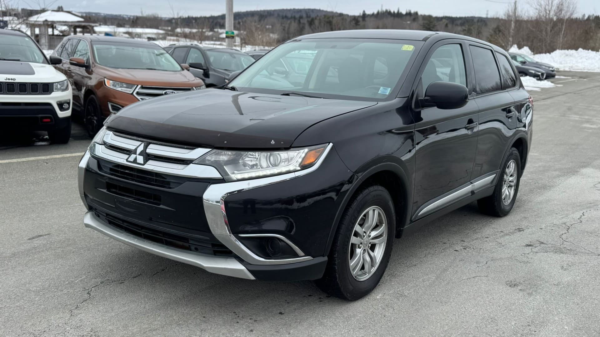 2016 Mitsubishi Outlander ES