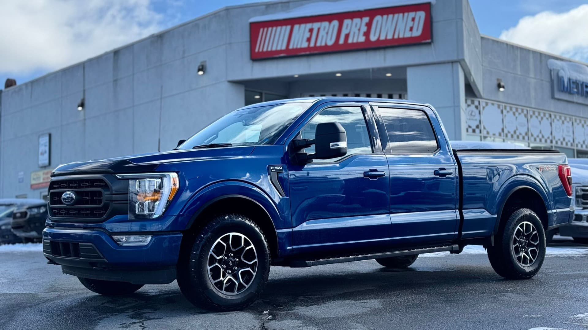2023 Ford F-150 XLT 4WD SuperCrew 5.5' Box 3.5L V6