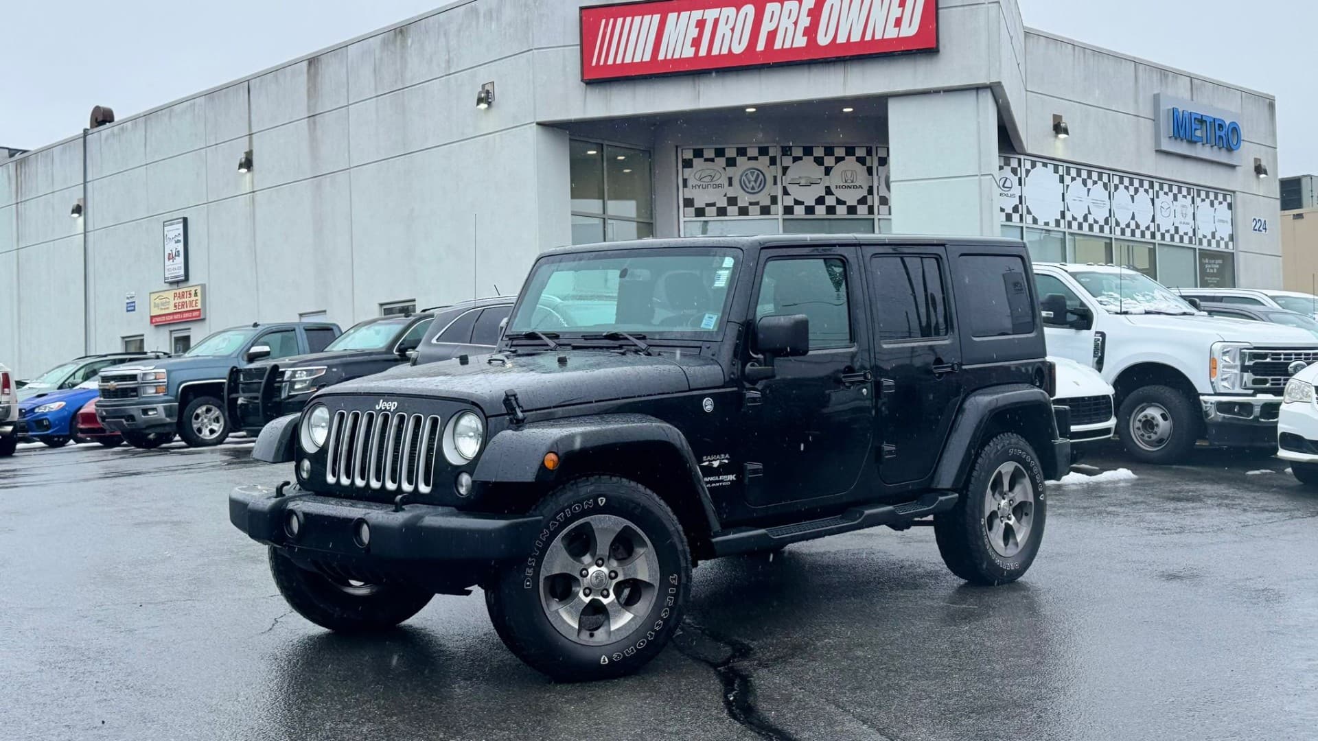 2018 Jeep WRANGLER JK UNLIMITED SAHARA 4x4
