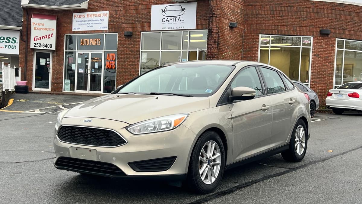 2015 Ford Focus SE 4dr Sdn SE