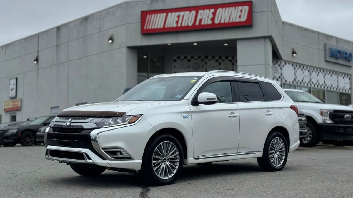 2020 Mitsubishi OUTLANDER PHEV HYBRID LE
