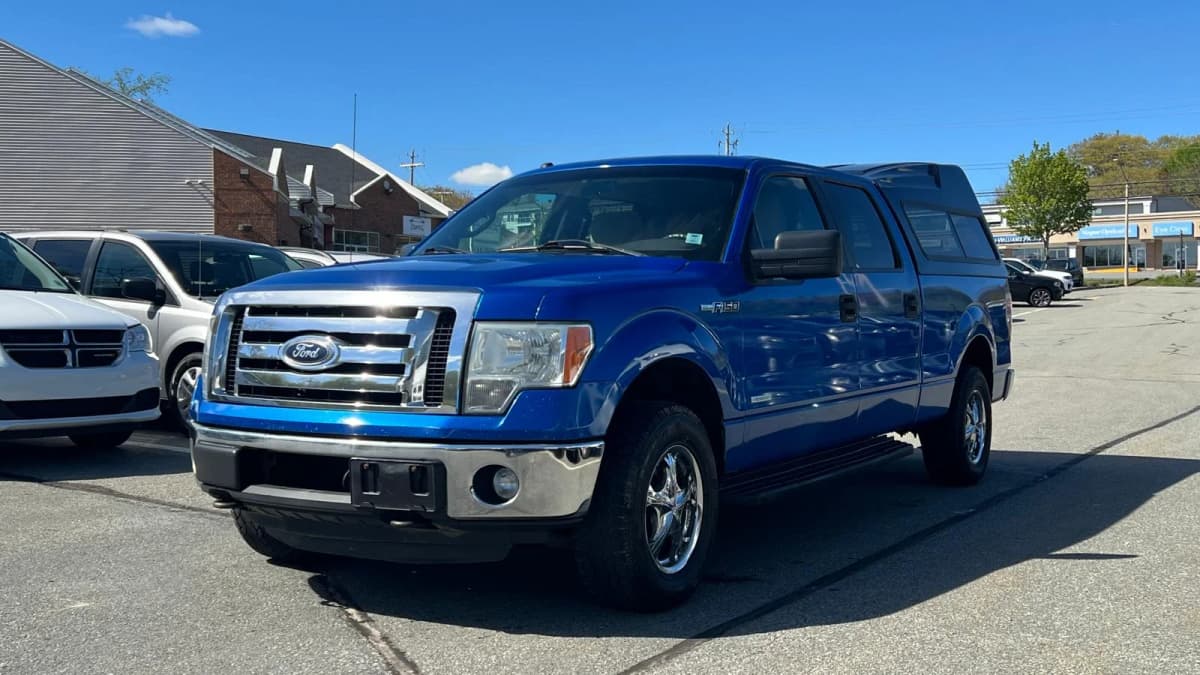 2012 Ford F-150 XLT 4WD SuperCrew Styleside 5-1/2 Ft Box